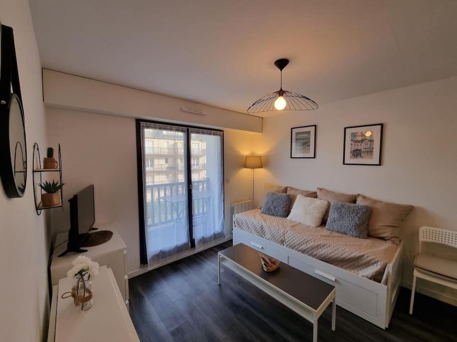 Cosy Plage-Acces Prive A La Mer Cabourg Zewnętrze zdjęcie